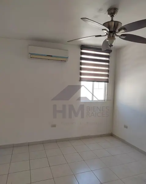 Casa en venta en Quinta Colonial Apodaca, Apodaca — foto 3 de 19