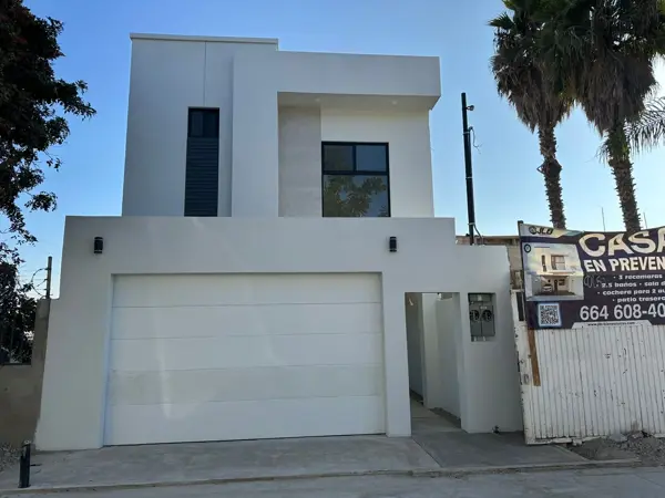 Casa en venta en Aeropuerto, Tijuana — foto 2 de 26