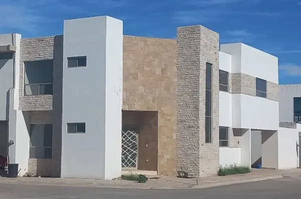 Casa en venta en Los Viñedos, Torreón — foto 2 de 19