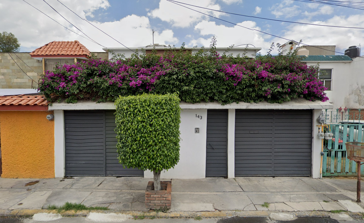 Casa en venta en Boulevares, Naucalpan de Juárez — foto 1 de 9