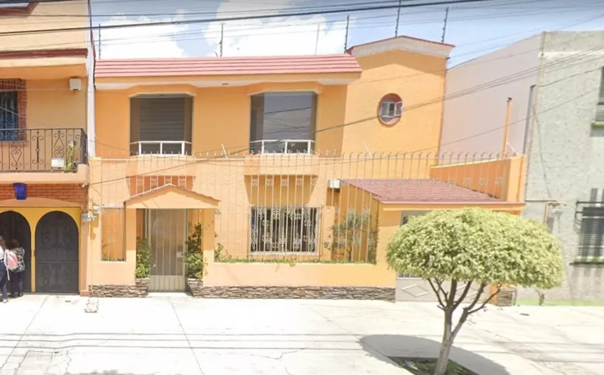 Casa en venta en Del Recreo, Azcapotzalco — foto 1 de 10