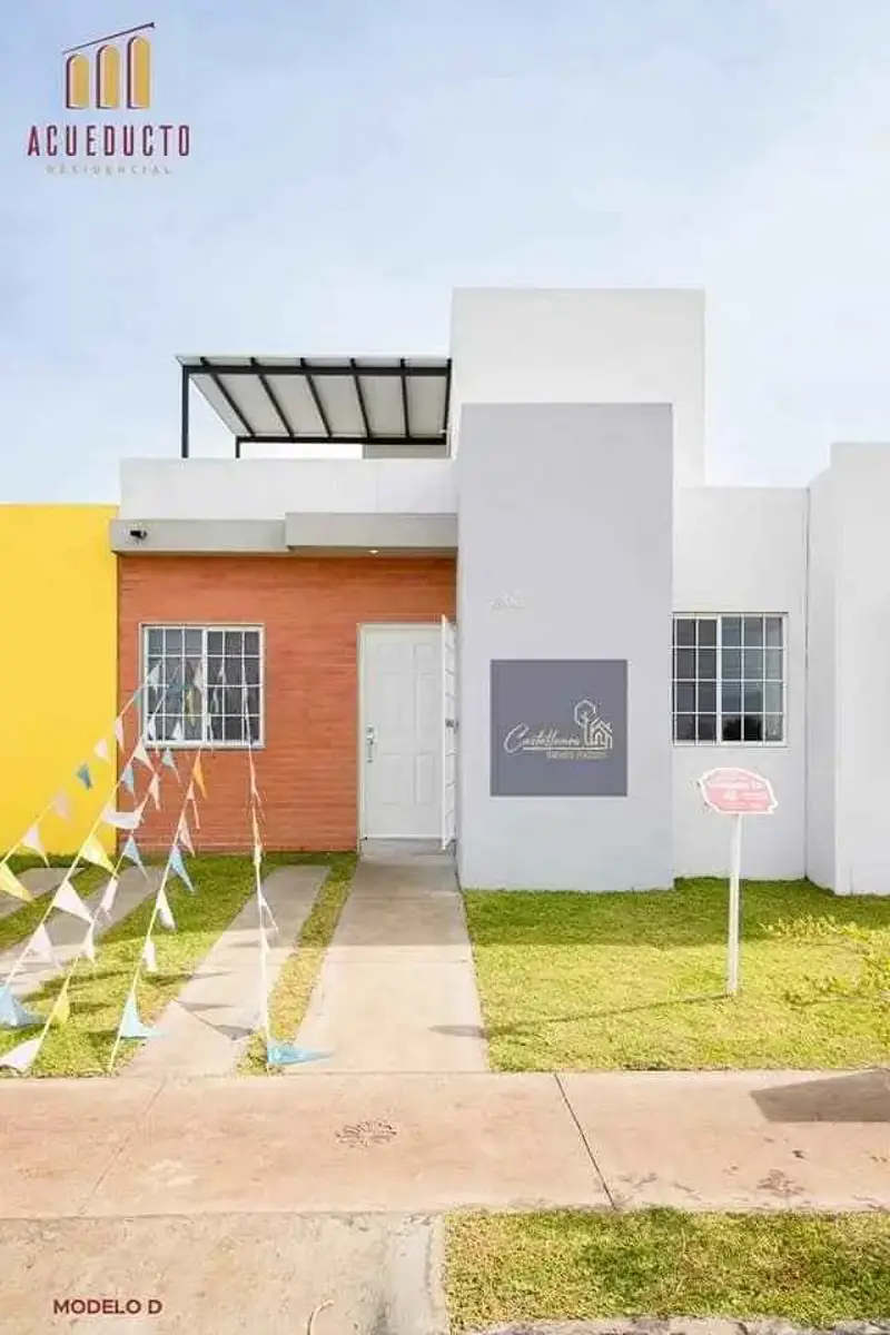 Casa en venta en La Comarca, Villa de Álvarez — foto 1 de 13