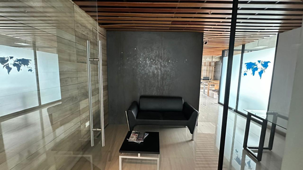 Oficina en venta en Corredor Comercial Desarrollo Atlixcayotl, Puebla, Puebla