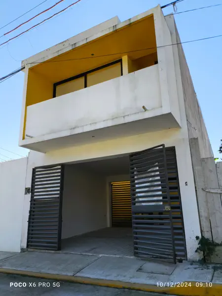 Casa en venta en Dante Delgado Ranauro, Mariano Escobedo — foto 2 de 12