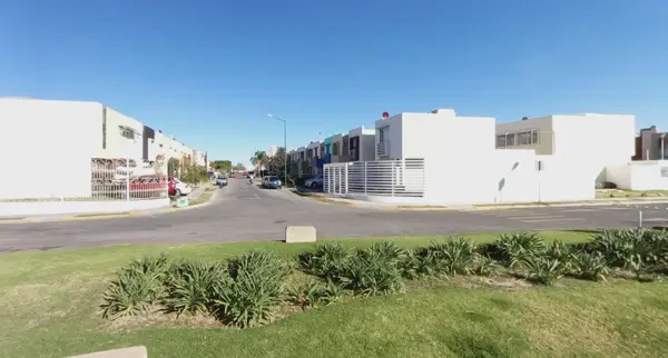 Casa en venta en Campo Real, Zapopan — foto 2 de 13