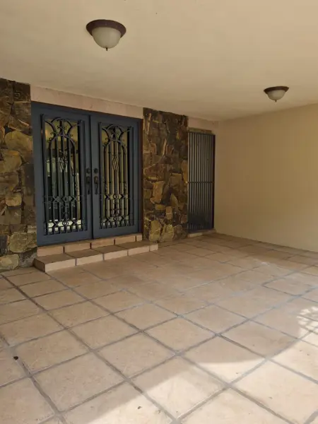 Casa en venta en Balcones de Mederos, Monterrey — foto 3 de 10
