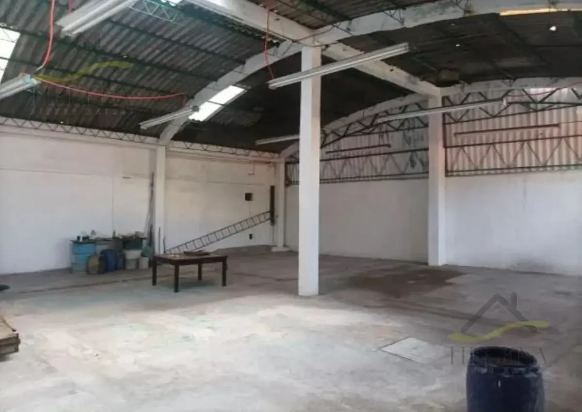 Bodega en renta en El Manto, Iztapalapa — foto 1 de 15