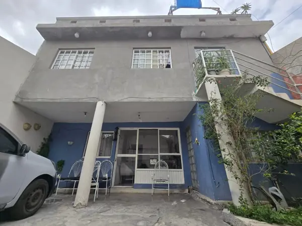 Casa en venta en Las Arboledas, León — foto 2 de 12