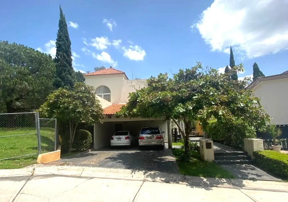 Casa en venta en Puerta de Hierro, Zapopan — foto 1 de 22