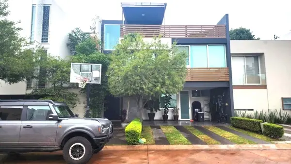 Casa en renta en Puerta de Hierro, Zapopan, Jalisco