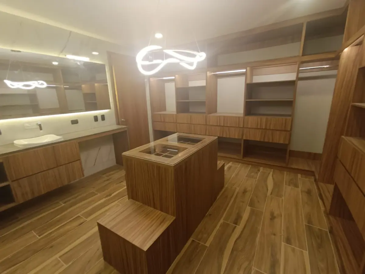 Casa en venta en Lomas de Angelópolis, San Andrés Cholula — foto 1 de 24