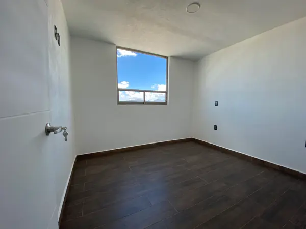 Casa en venta en El Saucillo, Mineral de la Reforma — foto 2 de 30