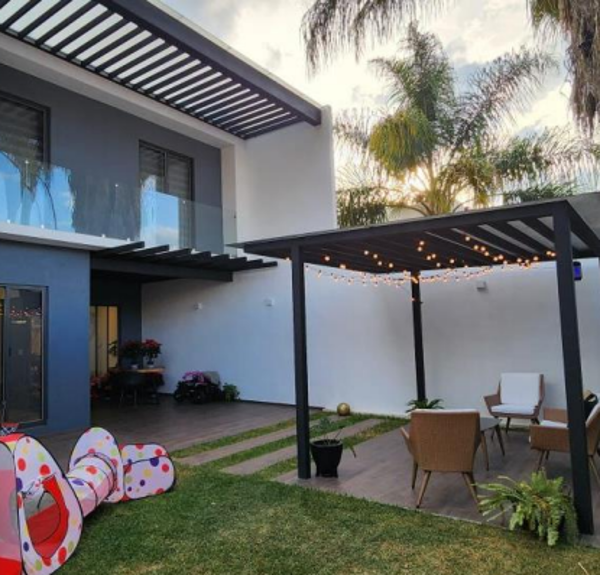Casa en venta en Lomas, Morelia — foto 2 de 9