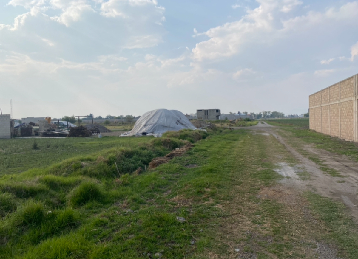 Terreno en venta en San Miguel Totocuitlapilco, Metepec — foto 1 de 2