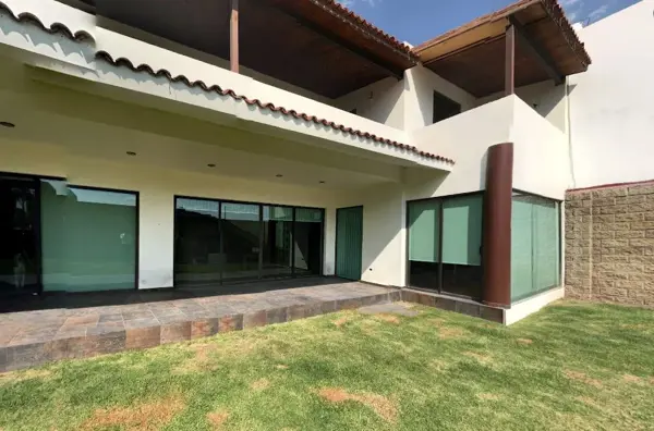 Casa en venta en Lomas de Angelópolis, San Andrés Cholula — foto 2 de 13