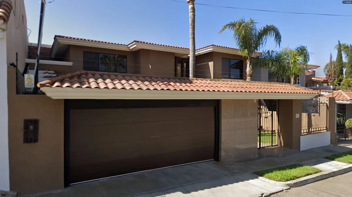 Casa en venta en Playas de Tijuana Sección Jardines, Tijuana — foto 1 de 12
