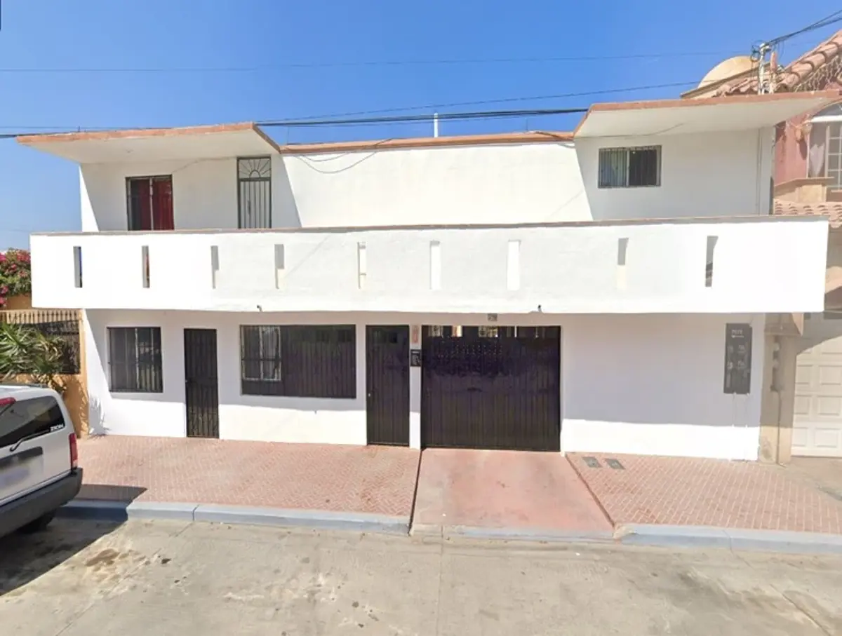 Casa en venta en Playas de Tijuana Sección Costa Azul, Tijuana — foto 1 de 10