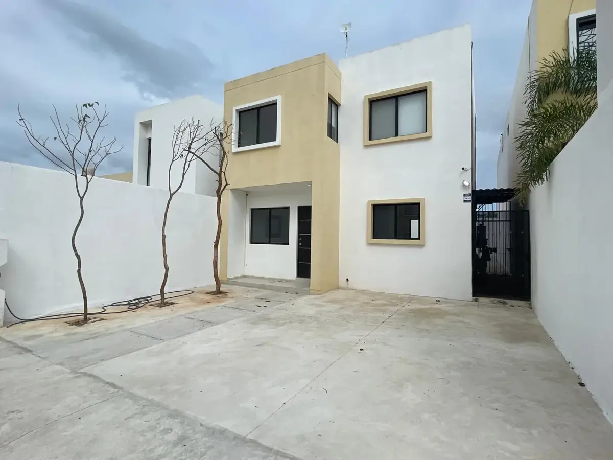 Casa en renta en Gran San Pedro Cholul, Mérida — foto 1 de 15