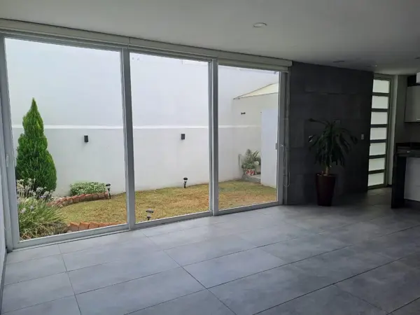 Casa en venta en Valle Real, Irapuato — foto 3 de 26