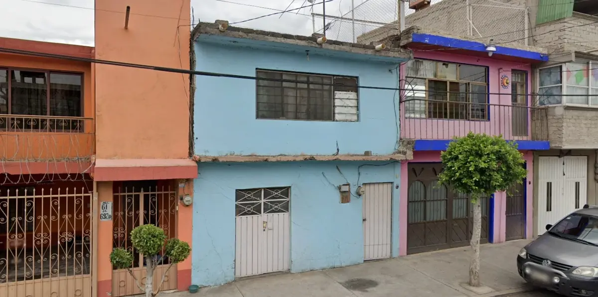 Casa en venta en Santa Maria Aztahuacan, Iztapalapa — foto 1 de 10