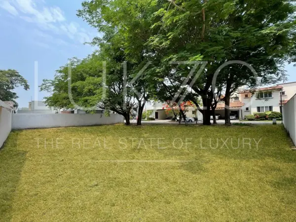 Terreno en venta en Kloster Sumiya, Jiutepec, Morelos Terreno en venta en Kloster Sumiya, Jiutepec, Morelos