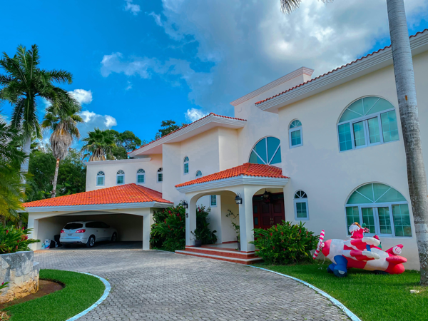 Casa en Residencial Villa Magna, Benito Juárez, Quintana Roo