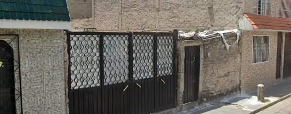 Casa en venta en Ciudad Azteca Sección Poniente, Ecatepec de Morelos — foto 2 de 10