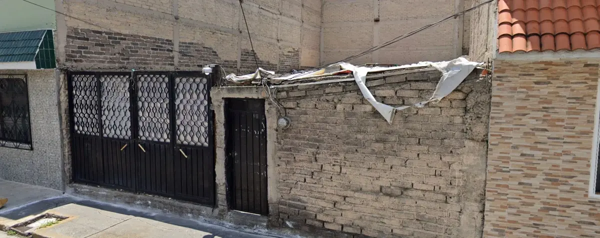 Casa en venta en Ciudad Azteca Sección Poniente, Ecatepec de Morelos — foto 1 de 10