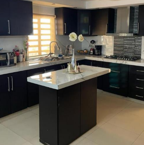 Casa en venta en Navarro, Torreón — foto 3 de 10
