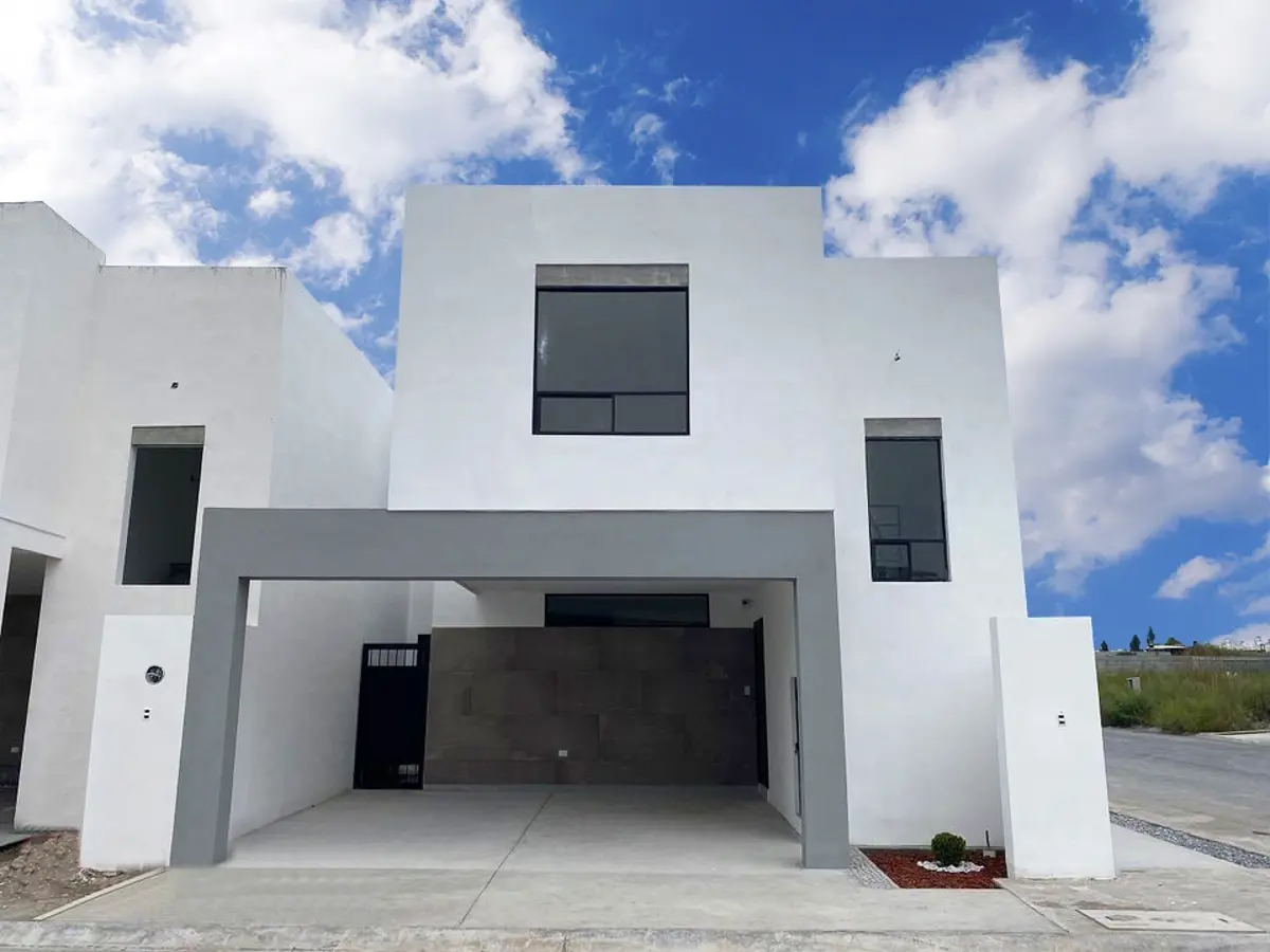 Casa en venta en Nuevo Mirasierra, Saltillo — foto 1 de 19