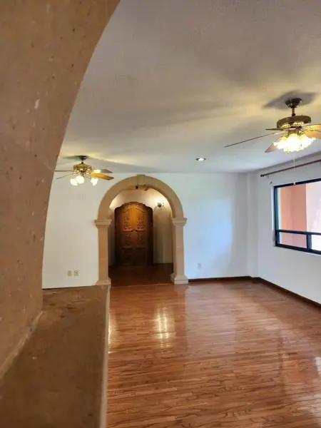 Casa en renta en Balcones del Campestre, León — foto 3 de 14