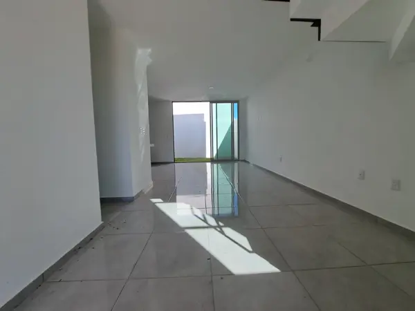 Casa en venta en Lindavista, Villa de Álvarez — foto 2 de 9