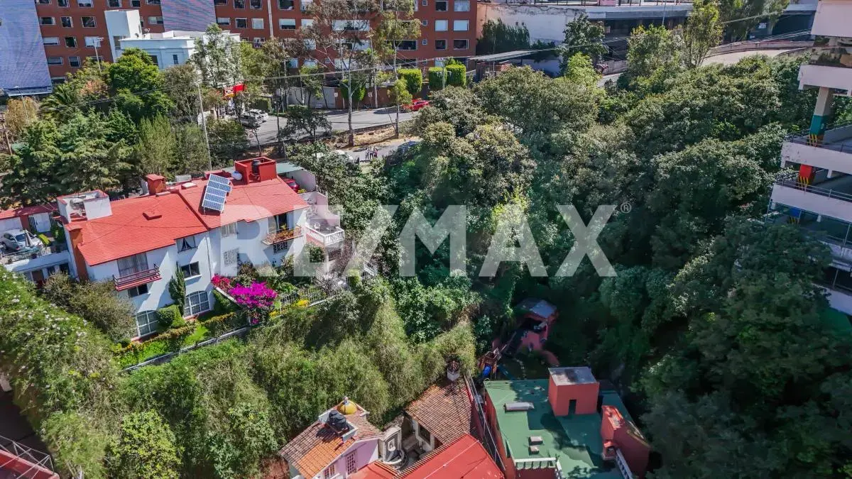 Terreno en venta en Lomas del Chamizal, Cuajimalpa de Morelos — foto 1 de 7