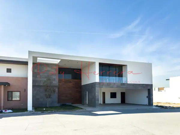 Casa en venta en Hacienda del Rosario, Torreón — foto 2 de 34