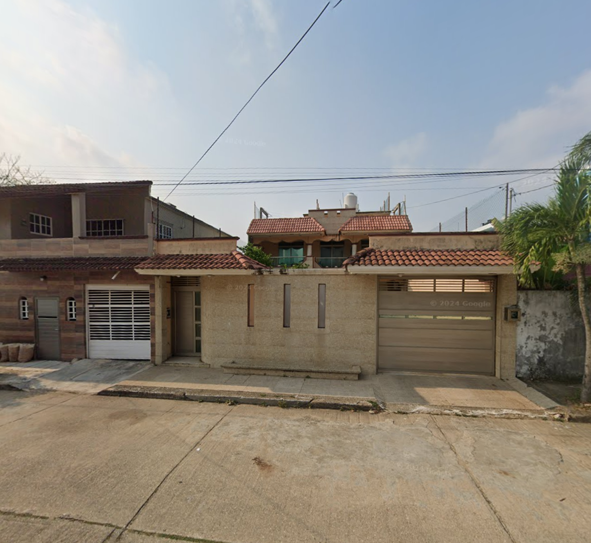 Casa en venta en Esfuerzo de los Hermanos Del Trabajo, Coatzacoalcos — foto 1 de 17