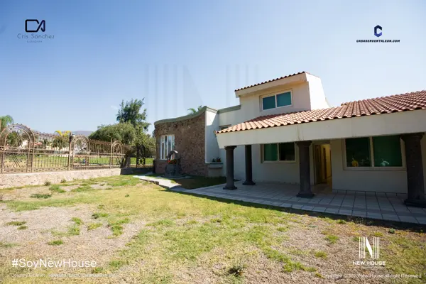 Casa en venta en Los Naranjos, León — foto 2 de 28