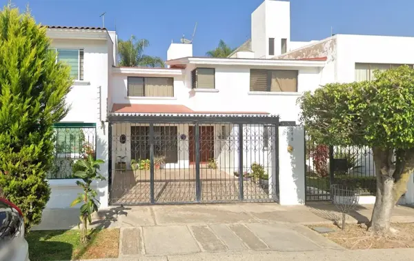 Casa en venta en Ciudad Bugambilia, Zapopan — foto 2 de 10