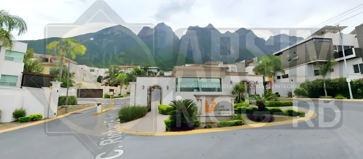 Casa en venta en Bosques de las Cumbres, Monterrey — foto 1 de 62