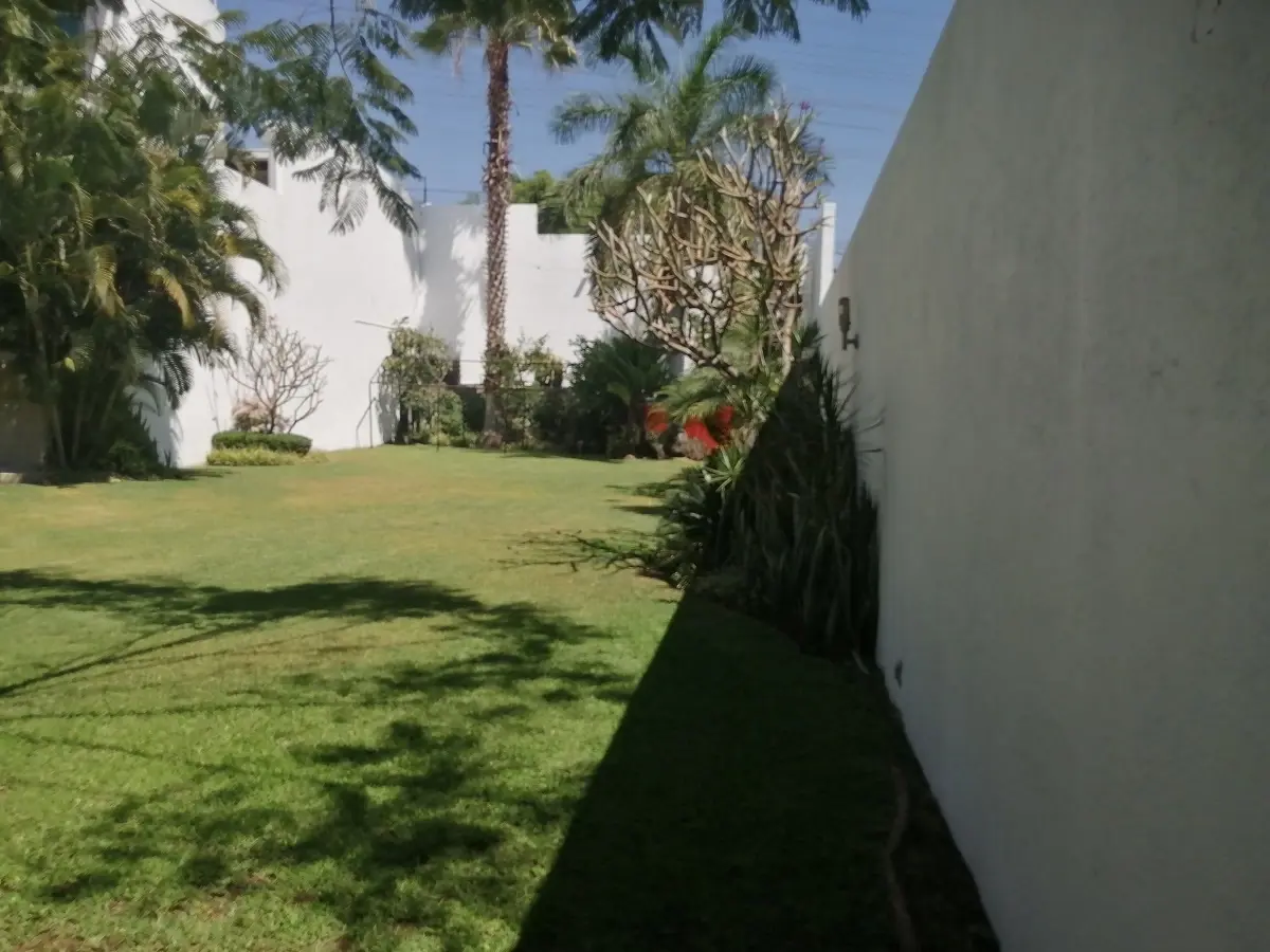 Terreno en venta en Burgos Bugambilias, Temixco — foto 1 de 7