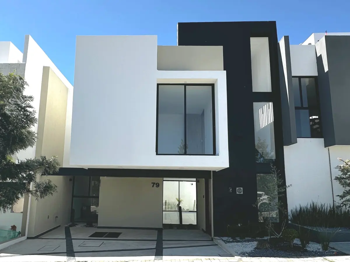 Casa en venta en Lomas de Angelópolis, Ocoyucan — foto 1 de 27