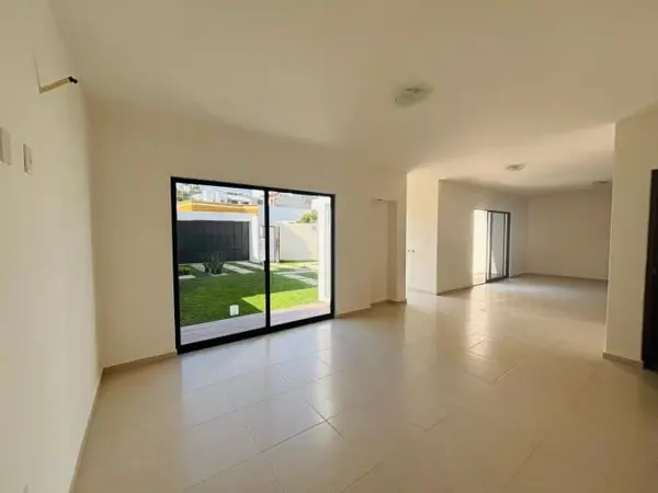 Casa en venta en Burgos Bugambilias, Temixco — foto 3 de 14