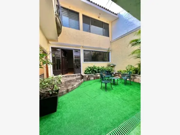 Casa en renta en Extensión Vista Hermosa, Cuernavaca, Morelos