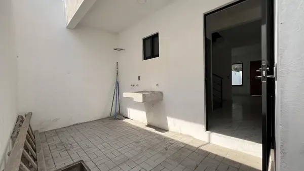 Casa en venta en Pedregal de las Fuentes, Jiutepec — foto 3 de 16