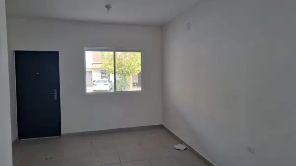 Casa en venta en Las Maravillas, Saltillo — foto 3 de 15