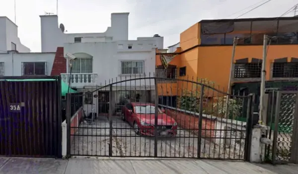 Casa en Prado Coapa 2A Sección, Tlalpan, Ciudad de México