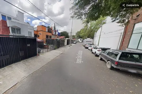 Casa en venta en Prado Coapa 2A Sección, Tlalpan — foto 2 de 18