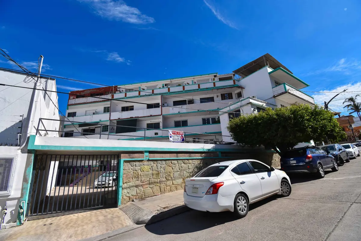 Departamento en venta en Los Pinos, Mazatlán — foto 1 de 43
