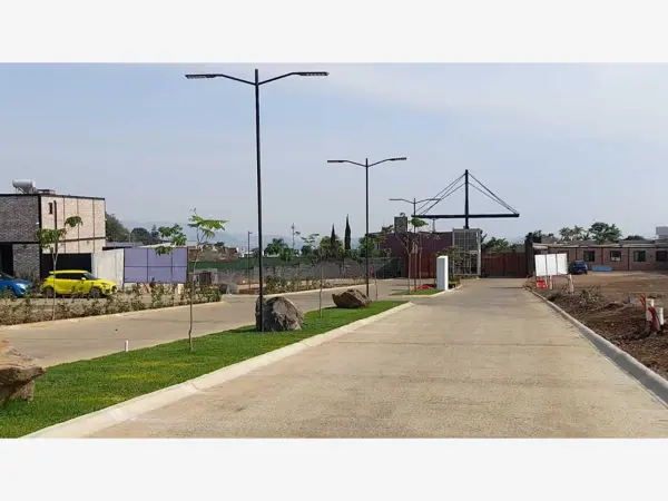 Terreno en venta en Ahuatepec, Cuernavaca — foto 2 de 9