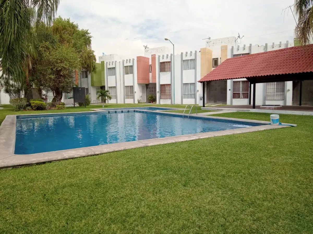 Casa en venta en Valle Esmeralda, Emiliano Zapata — foto 1 de 8