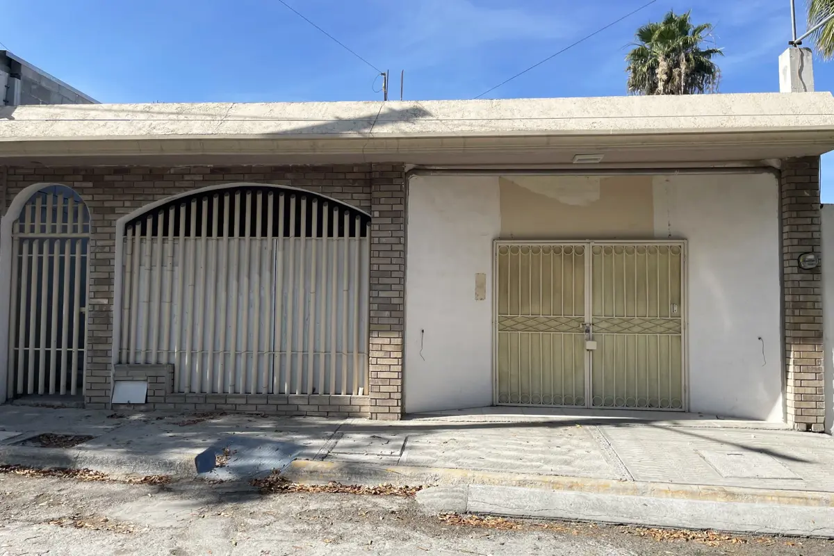 Bodega en renta en Morelos, Saltillo — foto 1 de 11